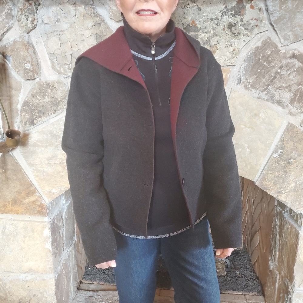 JACKET - wool and other fibers  by John Carlisle